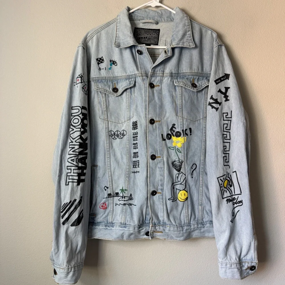 Brooklyn Cloth Mens NYC Graphic Doodle Denim Jacket Light Wash Blue Large